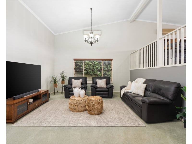 26 Hillgrove Close, Ourimbah NSW 2258