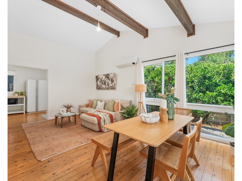 6 Greenoaks Road, Narara NSW 2250