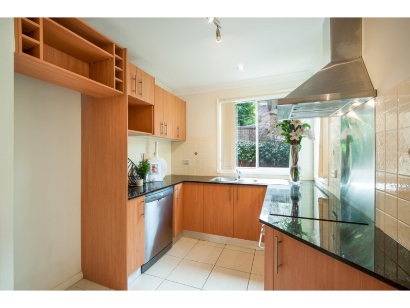 2/4 St George Street, Gosford NSW 2250