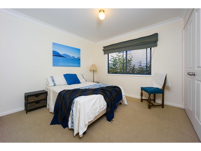 11 Stewart Brougham Close, Lisarow NSW 2250