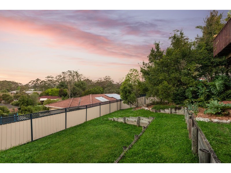 11 Stewart Brougham Close, Lisarow NSW 2250
