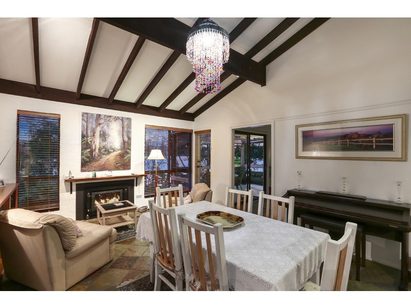 2 Carrela Parade, Kincumber South NSW 2251