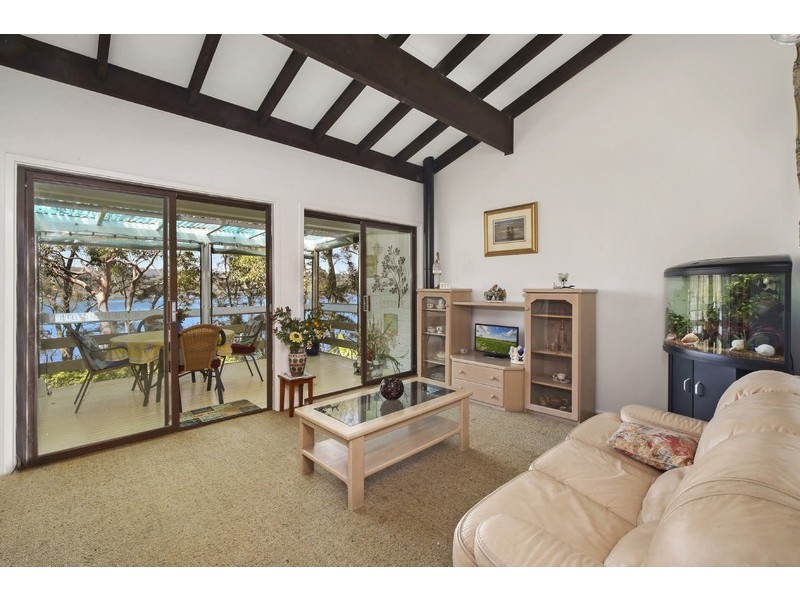 2 Carrela Parade, Kincumber South NSW 2251