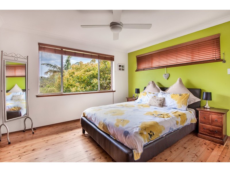 110 Old Gosford Road, Wamberal NSW 2260