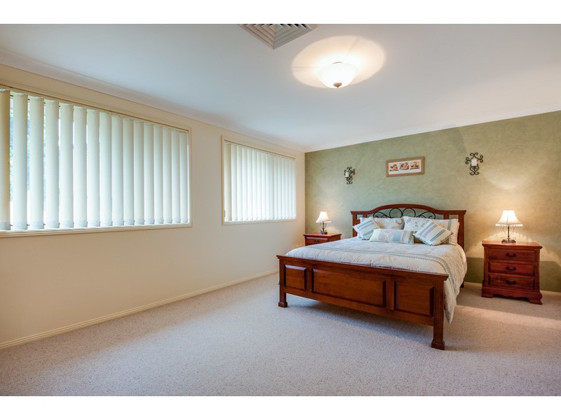 54 Bannister Drive, Erina NSW 2250