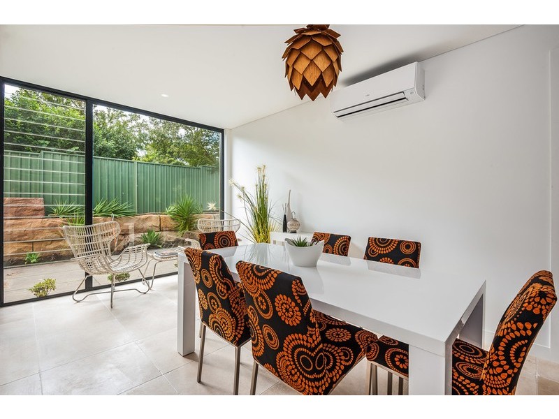 2/27 Webb Street, East Gosford NSW 2250