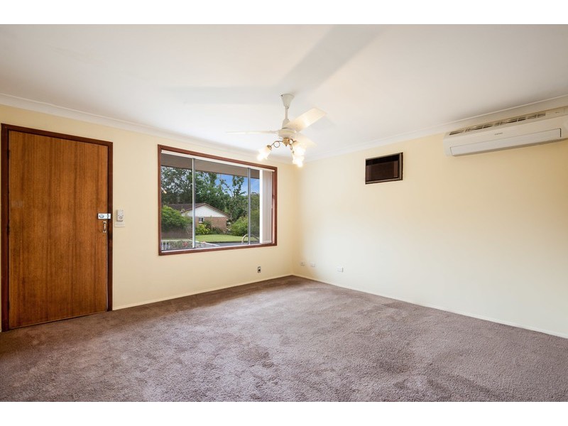 4 Hamilton Close, Niagara Park NSW 2250