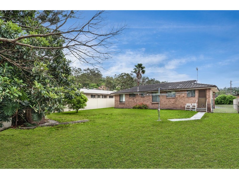 4 Hamilton Close, Niagara Park NSW 2250