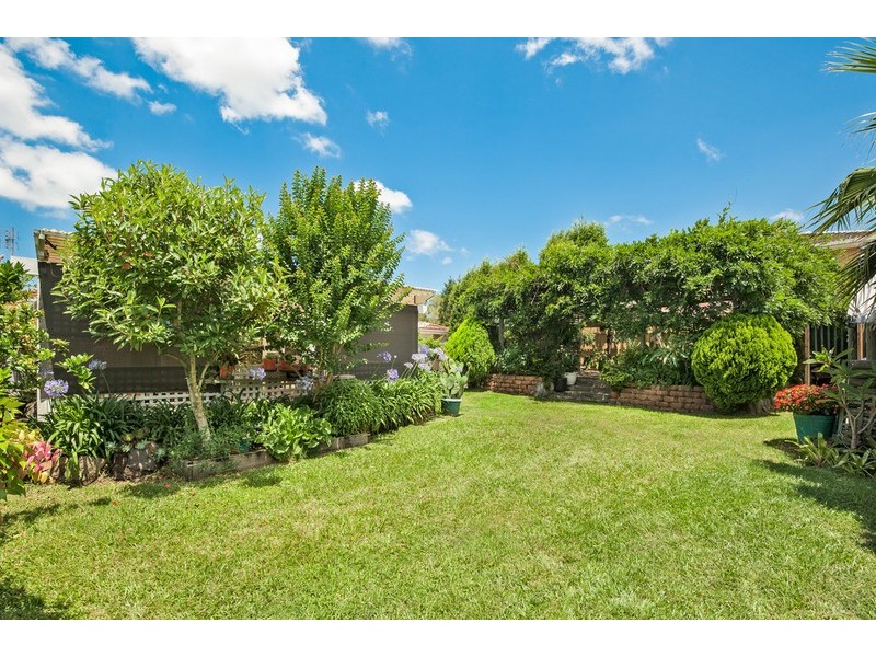 6 Woodley Close, Kariong NSW 2250