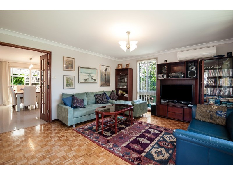 6 Woodley Close, Kariong NSW 2250