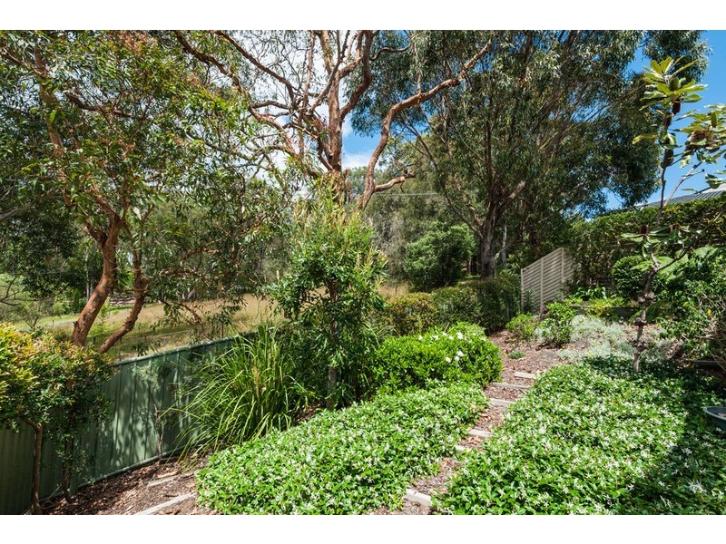 2/18 Jennie Cox Close, Erina NSW 2250