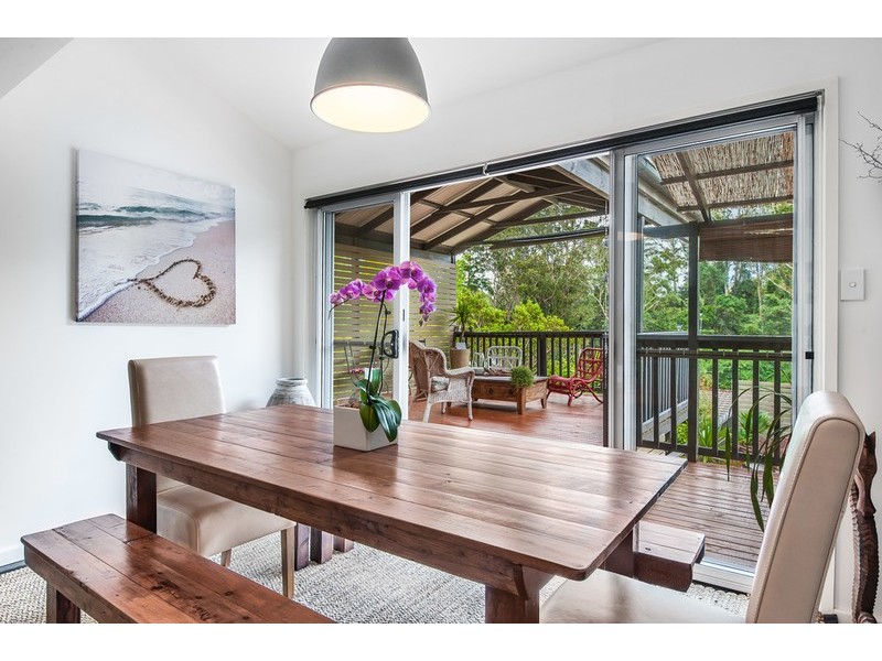 89 Chamberlain Road, Wyoming NSW 2250