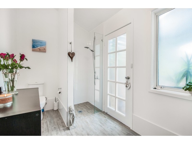 89 Chamberlain Road, Wyoming NSW 2250