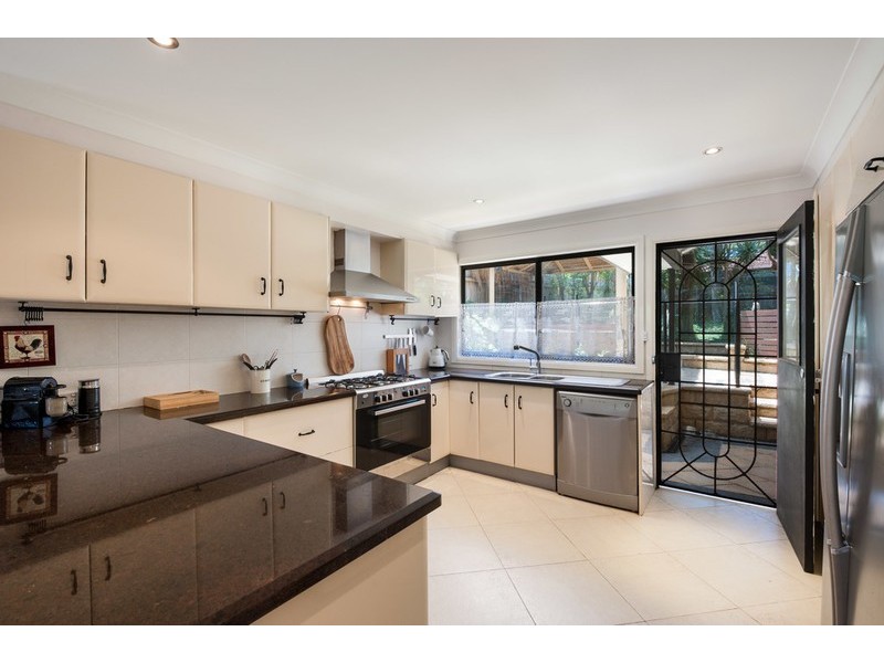 28 Clarence Road, Springfield NSW 2250