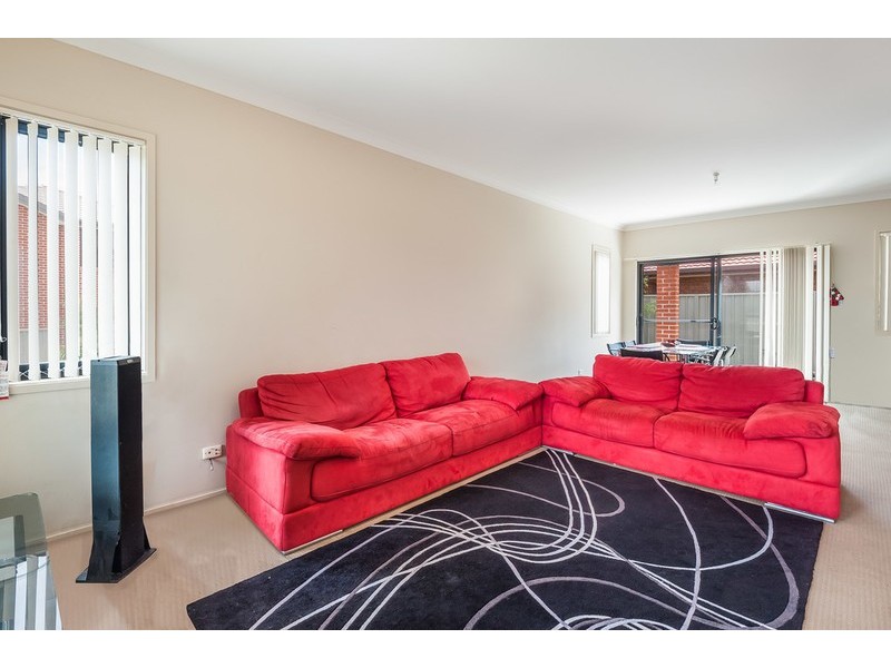 2/153 Cresthaven Avenue, Bateau Bay NSW 2261