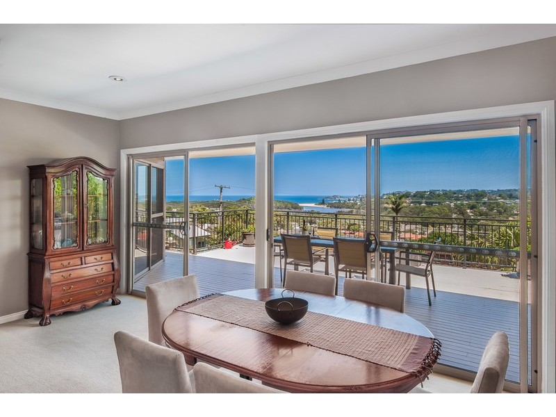 57 Coreen Drive, Wamberal NSW 2260