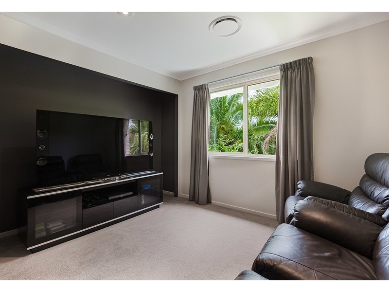 1 Crestside Close, Terrigal NSW 2260