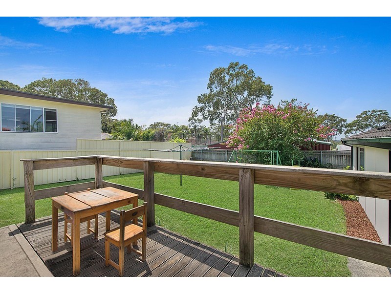 5 Taminga Road, Gorokan NSW 2263