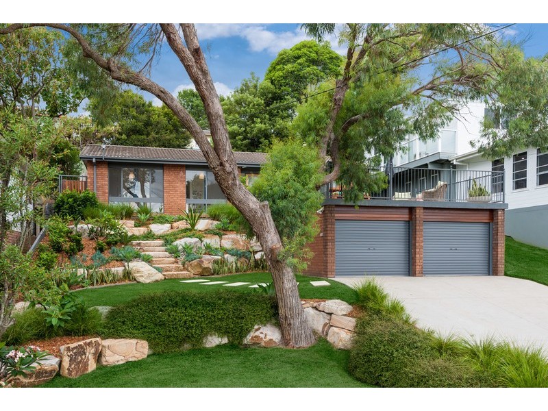 32 Masefield Avenue, Bateau Bay NSW 2261