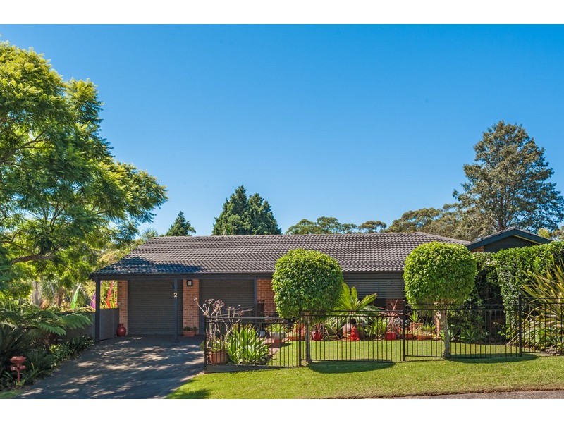 2 Childs Close, Green Point NSW 2251