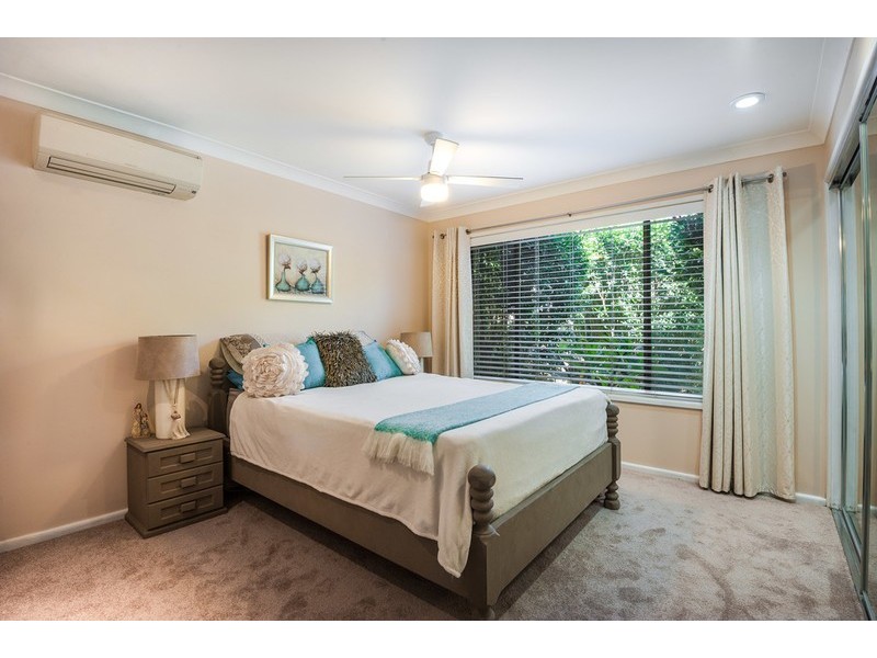 2 Childs Close, Green Point NSW 2251
