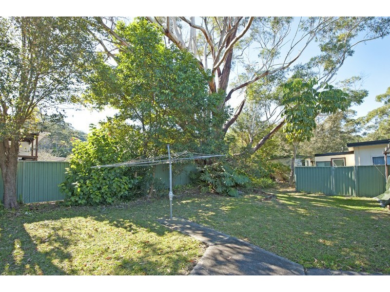 24 Lynette Crescent, East Gosford NSW 2250