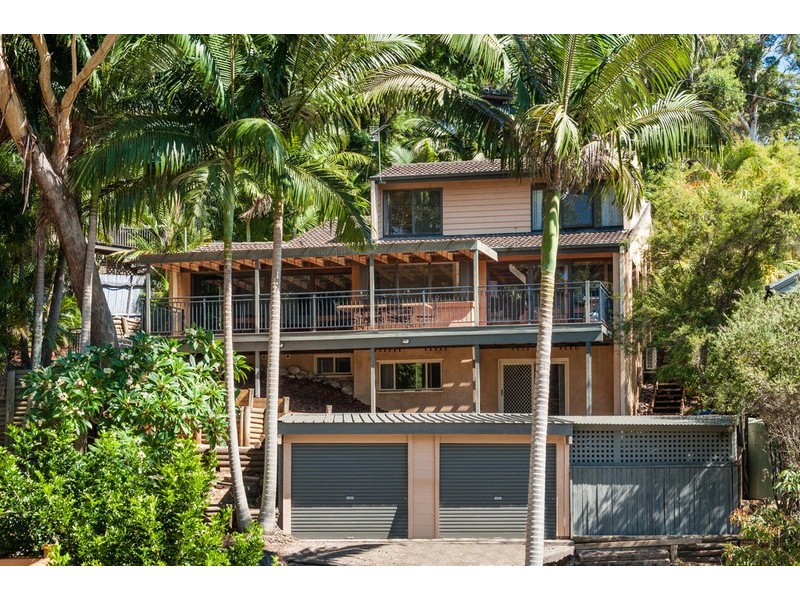 5 Leonie Parade, Green Point NSW 2251