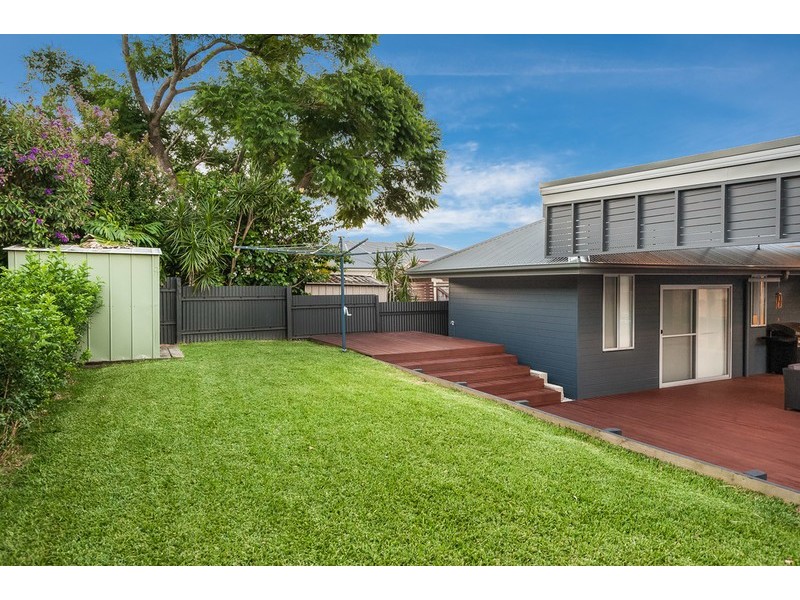 20 Orana Street, Green Point NSW 2251