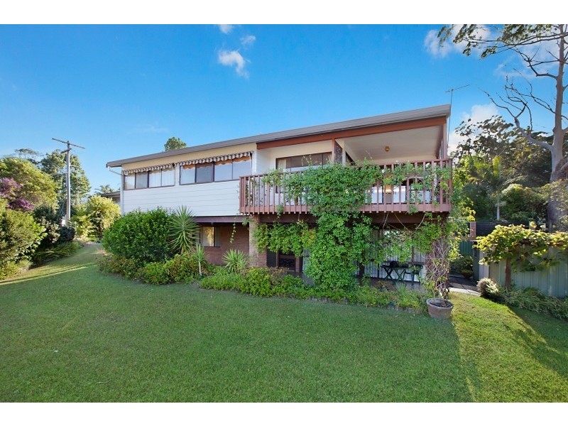 12 Blue View Crescent, Terrigal NSW 2260