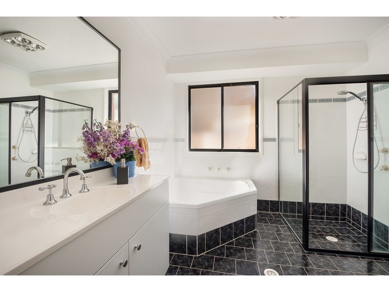 60 Bannister Drive, Erina NSW 2250