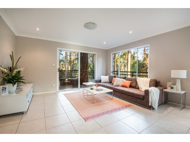 14 River Street, Springfield NSW 2250