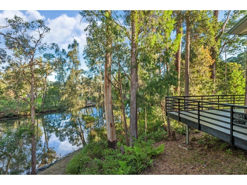 14 River Street, Springfield NSW 2250