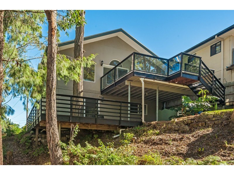 14 River Street, Springfield NSW 2250