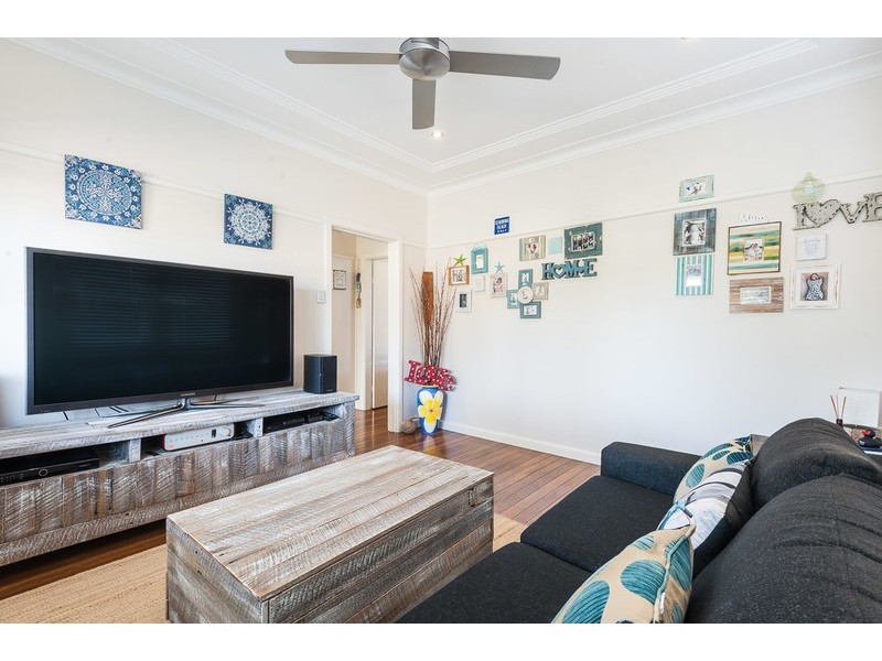 18 Victory Parade, Tascott NSW 2250