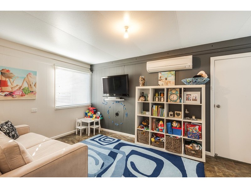 18 Victory Parade, Tascott NSW 2250