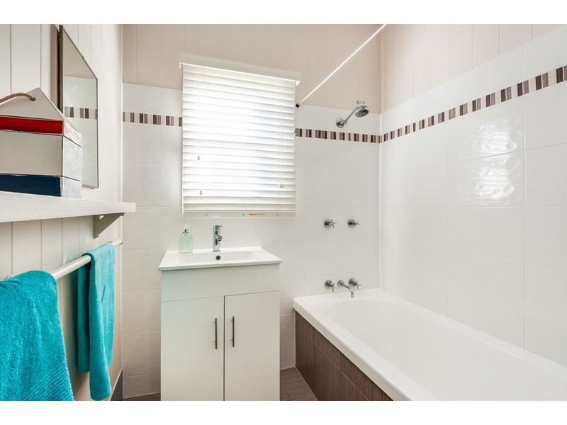 18 Victory Parade, Tascott NSW 2250