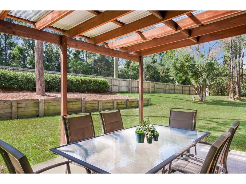 255 Wells Street, Springfield NSW 2250