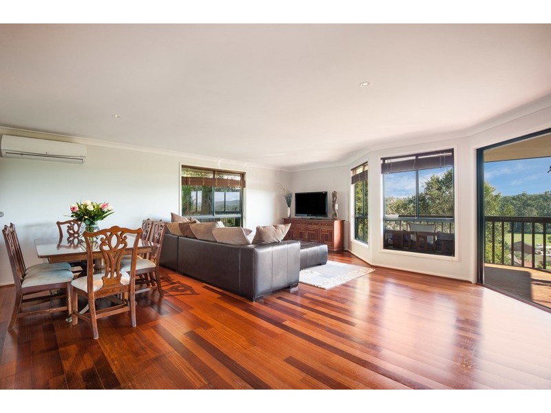 15 Crestview Place, Lisarow NSW 2250