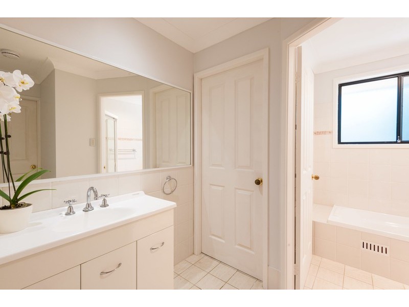 15 Crestview Place, Lisarow NSW 2250