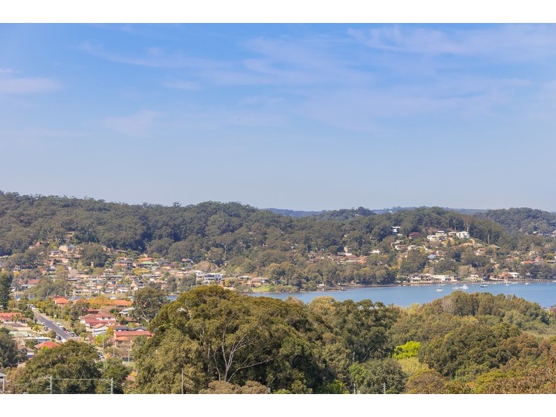 252/80 John Whiteway Drive, Gosford NSW 2250