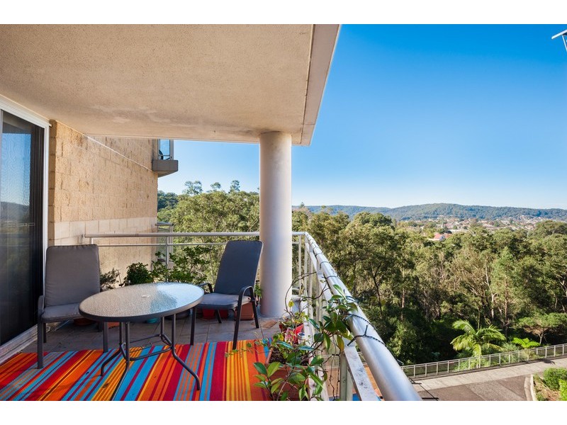 242/80 John Whiteway Drive, Gosford NSW 2250