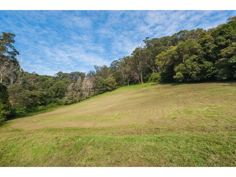 306 Oak Road, Matcham NSW 2250