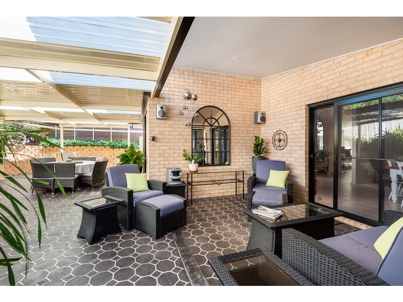 2 Avia Avenue, Erina NSW 2250