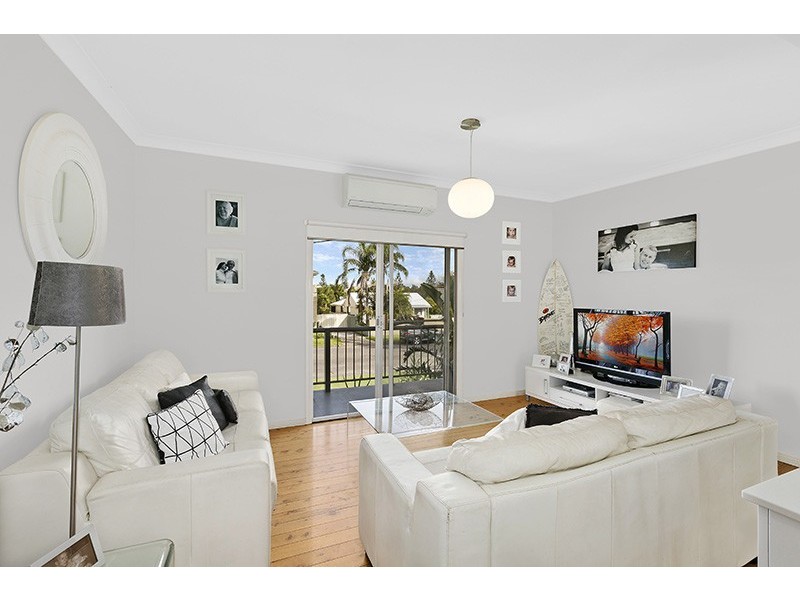 4 Bondi Road, The Entrance North NSW 2261