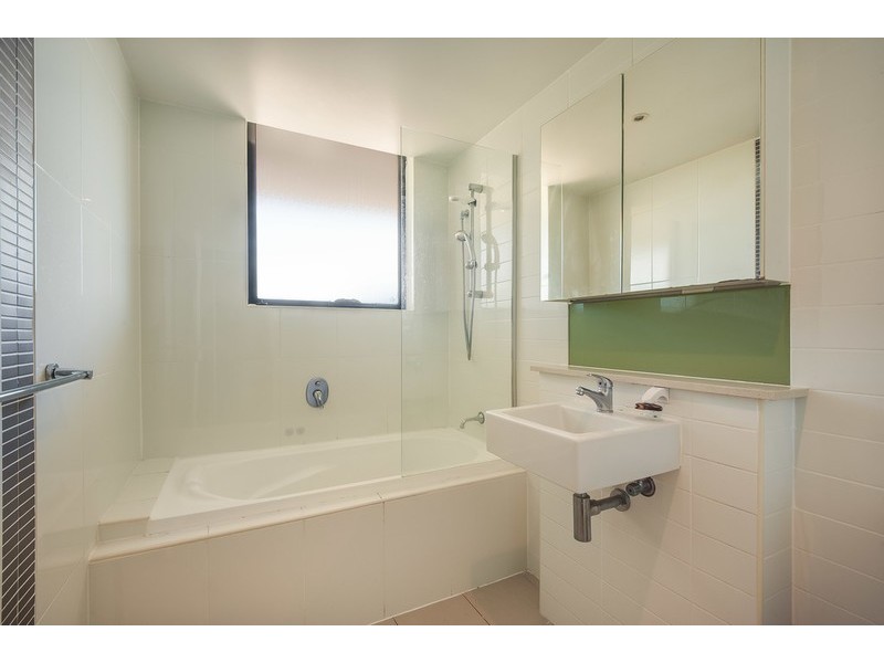 15/26 Watt Street, Gosford NSW 2250