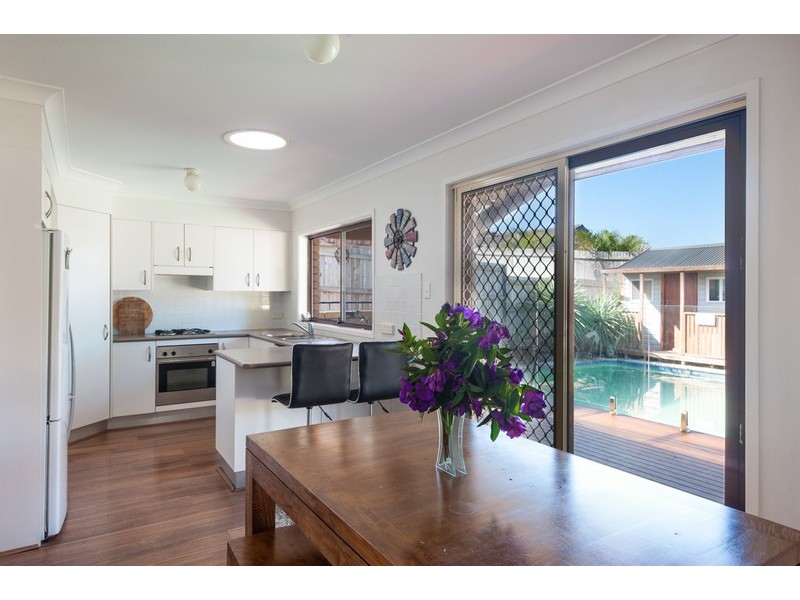 9 Highland Road, Green Point NSW 2251