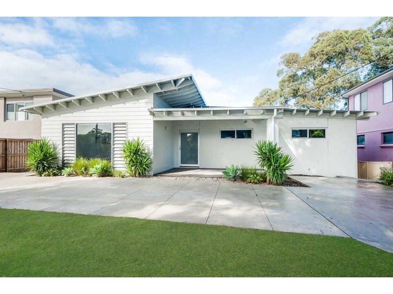 68 Old Gosford Road, Wamberal NSW 2260