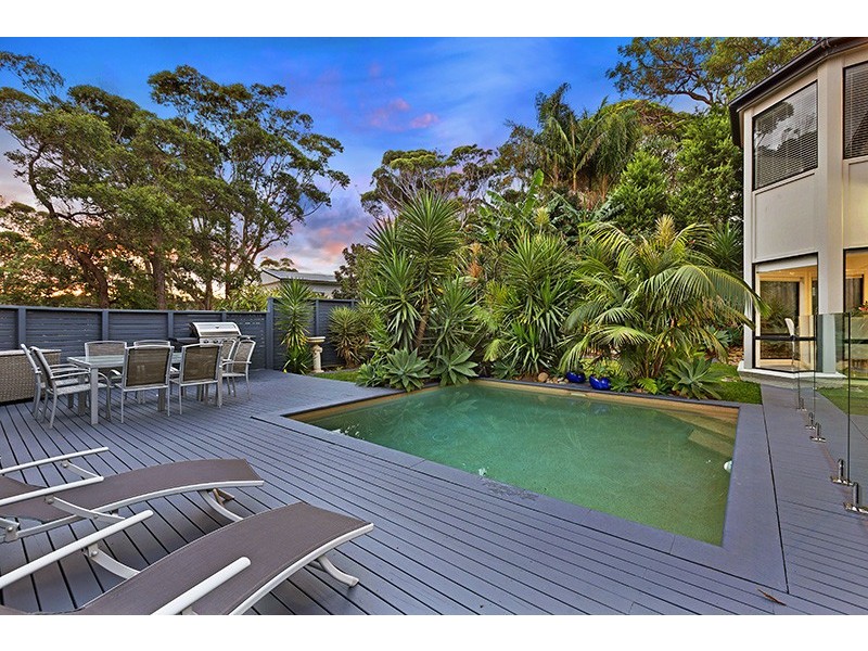 2 Warren Avenue, Avoca Beach NSW 2251