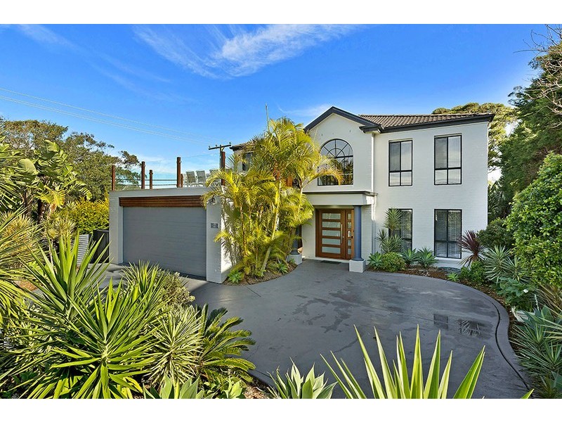 2 Warren Avenue, Avoca Beach NSW 2251