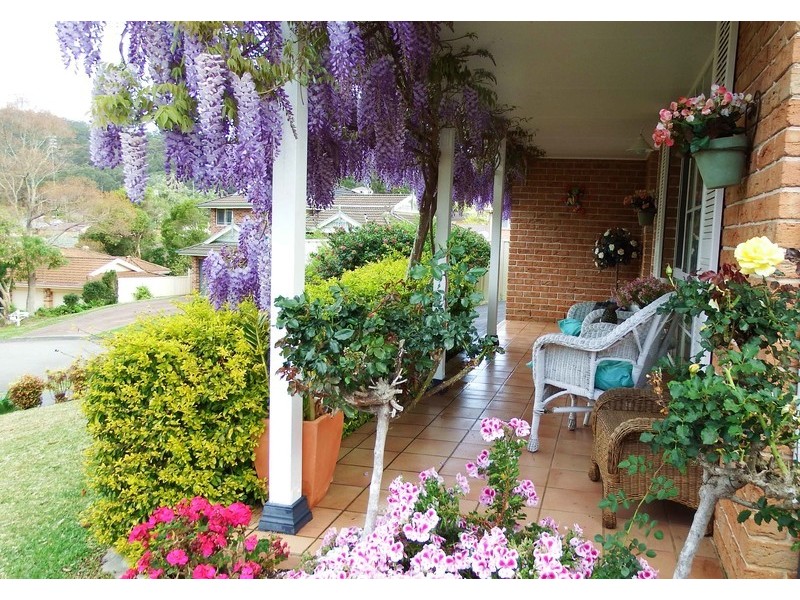 11 Blue Wren Close, Green Point NSW 2251
